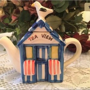 Mini Tony Carter Tea View Beach Hut Teapot England